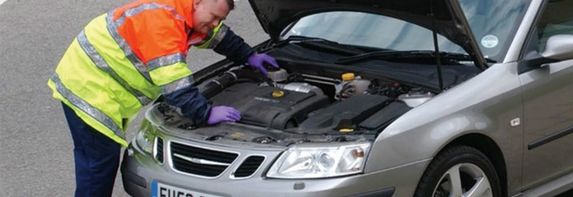 Five things NOT TO DO if your car breaks down